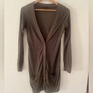 💗💗💗 size small long lightweight sweater office preppy button up brown casual
